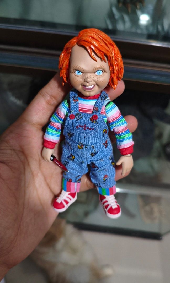 Mafex Childs Play Chucky 1/6 (Category: Figurines & Statues) located in Navotas City. Submitted by kyoto19978 (Listing ID 1440184950, Image 1). Description: For Sale BIB Mafex Childs Play Chucky 1/6 Complete with box no issue Custom painted hair for movie accuracy 5k MOP: Gcash/BPI MOD: Lalamove/J&T LOC: Cabuyao Laguna.
