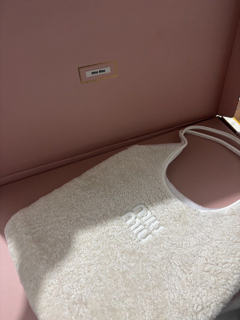 Miumiu Ivy Bag (Category: Shoulder Bags) located in Cavite. Submitted by declutteringthingzz (Listing ID 1440123797, Image 1). Description: From Australia Brandnew With complete inclusions Retails for €3500.