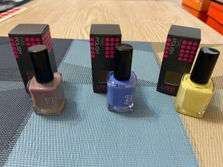 （分類：）位於 。 由 arezooconstance 提交（商品編號 1439995132，圖片 1）。簡介： 。