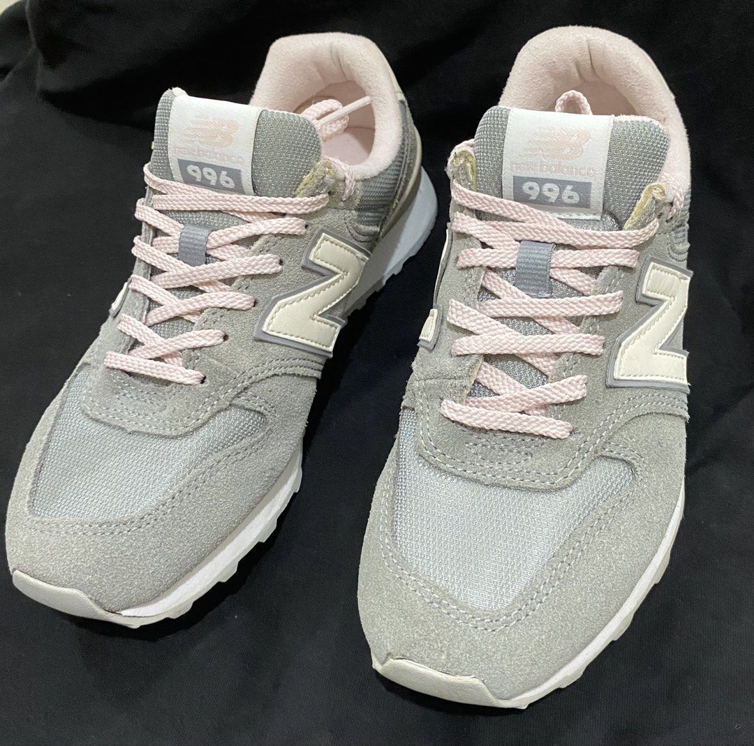 New Balance 996 Sneakers (Category: Sneakers) located in Molave. Submitted by thrifthauls (Listing ID 1440081258, Image 2). Description: Selling daughter’s personal preloved sneakers. NEW BALANCE 996 minimal signs of usage - worn less than 5times only RFS: no longer fits Can request more pictures. Add sf (JNT courier) Location: MINDANAO.