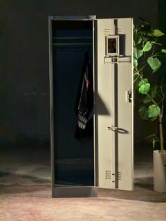 (Category: ) located in . Submitted by upcycle_things (Listing ID 1440106515, Image 1). Description: .
