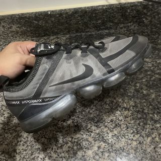 (Category: ) located in . Submitted by thrifty.tricks (Listing ID 1440001301, Image 1). Description: .