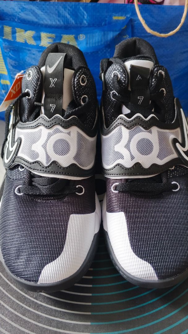 NIKE KD TREY 5 X EP (Category: Sneakers) located in Bacoor. Submitted by hobbyculture (Listing ID 1440073334, Image 2). Description: For Sale only Nike KD Trey 5 X EP Size 10 Bnew LEGIT RFS: Decluttering check my profile for my other shoes for sale Loc. Bacoor near SM Gcash/Unionbank/Gotym COP via Lalamove LBC cop (SF only).