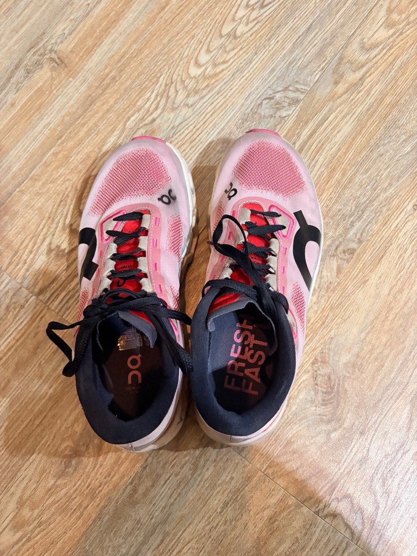 ON Cloudmonster Hyper (Category: Sneakers) located in Quezon City. Submitted by jglico (Listing ID 1440154445, Image 2). Description: .