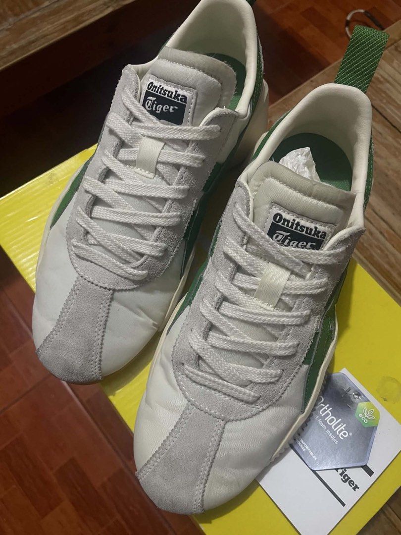 Onitsuka Tiger Sneakers White Green (Category: Sneakers) located in Bacoor. Submitted by its_cess (Listing ID 1440127137, Image 3). Description: - Classic Onitsuka Tiger sneakers - White base with iconic green stripes - Secure lace-up closure - Comfortable Ortholite foam insoles for all-day wear - Ideal for casual outfits - Comes with original box and tags.