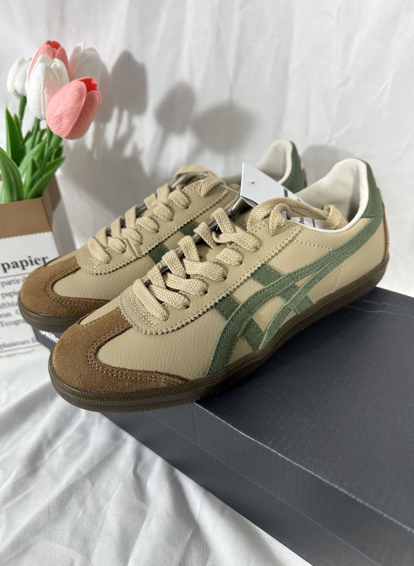Onitsuka Tiger Tokuten Comfort Brown/Green (Category: Sneakers) located in Singapore. Submitted by alexwildgem (Listing ID 1440021606, Image 2). Description: 🏷️ Item Description Brand: Onitsuka Tiger Model: Onitsuka Tiger Tokuten Comfort Brown/Green Status: Brand New, unused 📮 Delivery Process • ~3 days after order: photos sent to confirm • Confirmed? Ships via J&T or Ninja Van (free) • Tracking provided, I update regularly • Pay on delivery — 