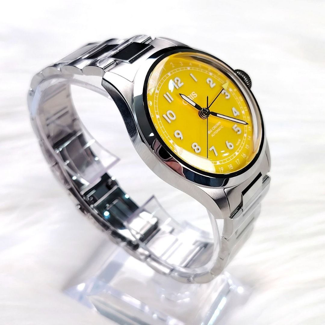 Oris Big Crown Pointer Date (Category: Watches) located in Kuala Lumpur. Submitted by zoey_billsonwatch (Listing ID 1440103961, Image 2). Description: Oris Big Crown Pointer Date 01 754 7798 4069 40 mm Condition: New Movement: Automatic Case: Stainless steel Strap: Stainless steel Accessories: Complete Set BRAND NEW For enquiries, please chat via Carousell..