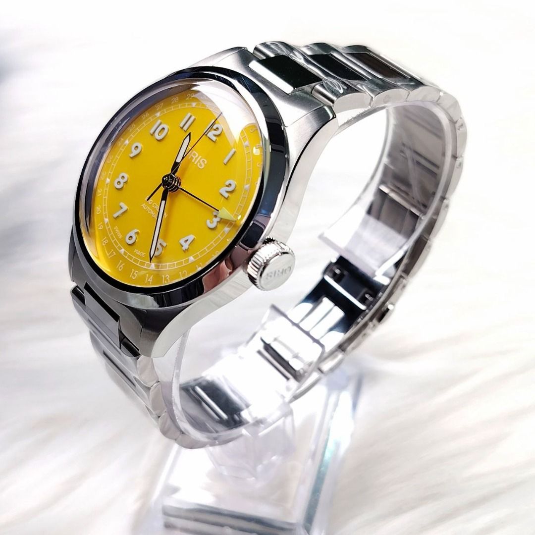 Oris Big Crown Pointer Date (Category: Watches) located in Kuala Lumpur. Submitted by zoey_billsonwatch (Listing ID 1440103961, Image 3). Description: Oris Big Crown Pointer Date 01 754 7798 4069 40 mm Condition: New Movement: Automatic Case: Stainless steel Strap: Stainless steel Accessories: Complete Set BRAND NEW For enquiries, please chat via Carousell..