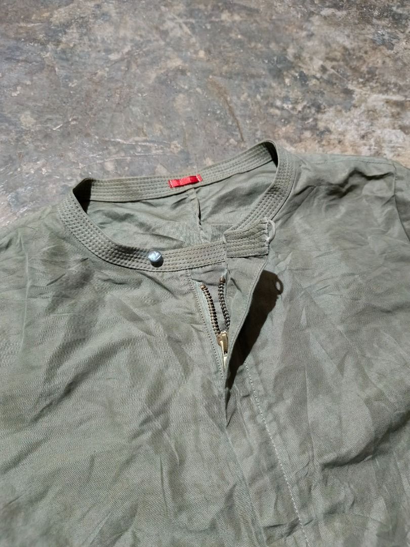 Pallas Palace Linen Blouson (Category: Coats, Jackets and Outerwear) located in Davao. Submitted by plan-b (Listing ID 1440168345, Image 3). Description: Size - Small to medium women's Dimes - 22x22.5 Good condition Unisex style.