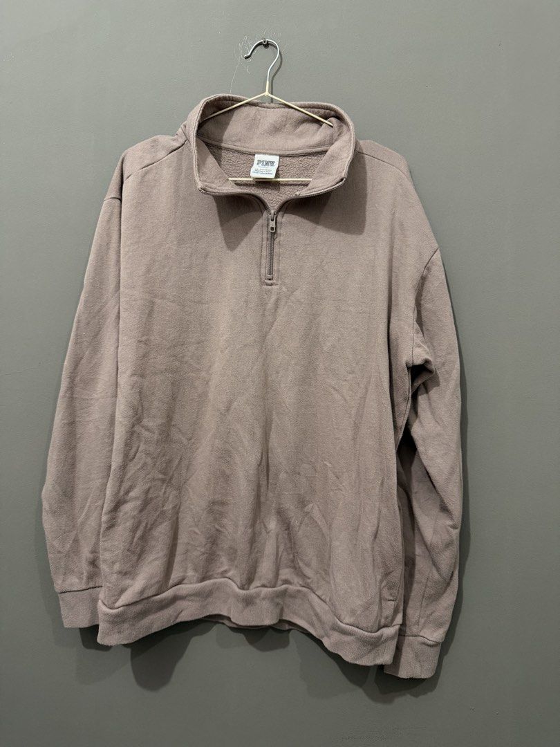 Pink by victoria secret , Qzip pull over (Category: Coats, Jackets and Outerwear) located in Quezon City. Submitted by artsymommaah (Listing ID 1440080875, Image 1). Description: Size medium on tag Bust up to 48 inches Length: 23 inches With side pockets .