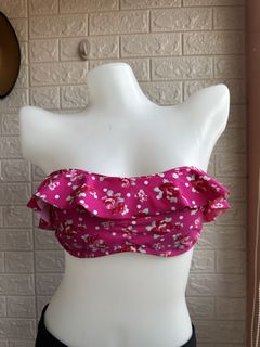 (Category: ) located in . Submitted by k_and_k_pinkcloset (Listing ID 1440033635, Image 1). Description: .
