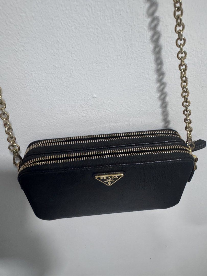 PRADA CHAIN BAG WOC (Category: Luxury Bags & Wallets) located in Quezon City. Submitted by prelovedsaleitems (Listing ID 1439997534, Image 3). Description: .