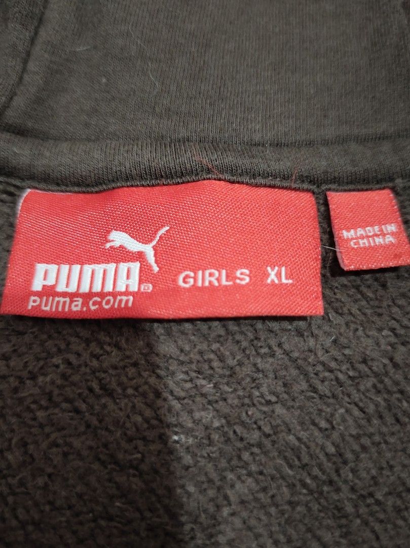 Puma Girls Hoodie Jacket (Category: Babies & Kids Fashion) located in Caloocan City. Submitted by legit_store (Listing ID 1440128283, Image 2). Description: ☑️ LAST PRICE POSTED ❗ ☑️ Please manage your expectations since all items are preloved ☑️ Please be considerate if there's any unnoticed flaws on your orders.