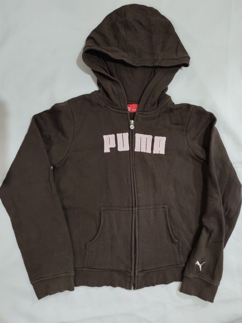 Puma Girls Hoodie Jacket (Category: Babies & Kids Fashion) located in Caloocan City. Submitted by legit_store (Listing ID 1440128283, Image 1). Description: ☑️ LAST PRICE POSTED ❗ ☑️ Please manage your expectations since all items are preloved ☑️ Please be considerate if there's any unnoticed flaws on your orders.