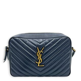 (Category: ) located in . Submitted by carousellluxury (Listing ID 1440099079, Image 1). Description: .