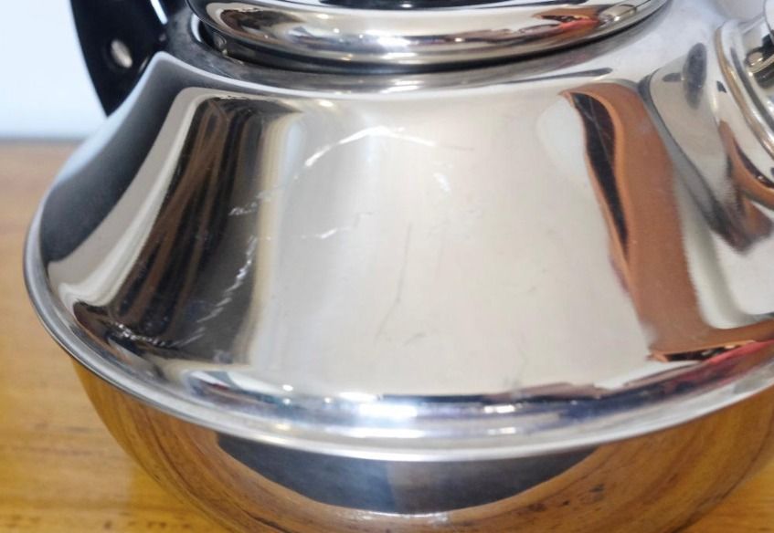 Saladmaster Whistling Kettle 1.5QT (Category: Cookware & Accessories) located in Quezon City. Submitted by gchua888 (Listing ID 1439994446, Image 3). Description: Saladmaster TP304S Stainless Steel Whistling Kettle 1.5QT Made in Germany Used once only then stored. Item has some minimal scratches due to storage. No box included anymore. RFS: Decluttering Mode of payment: GCASH or BDO only No meetups. No bogus buyers and joy reservers. No cancellat