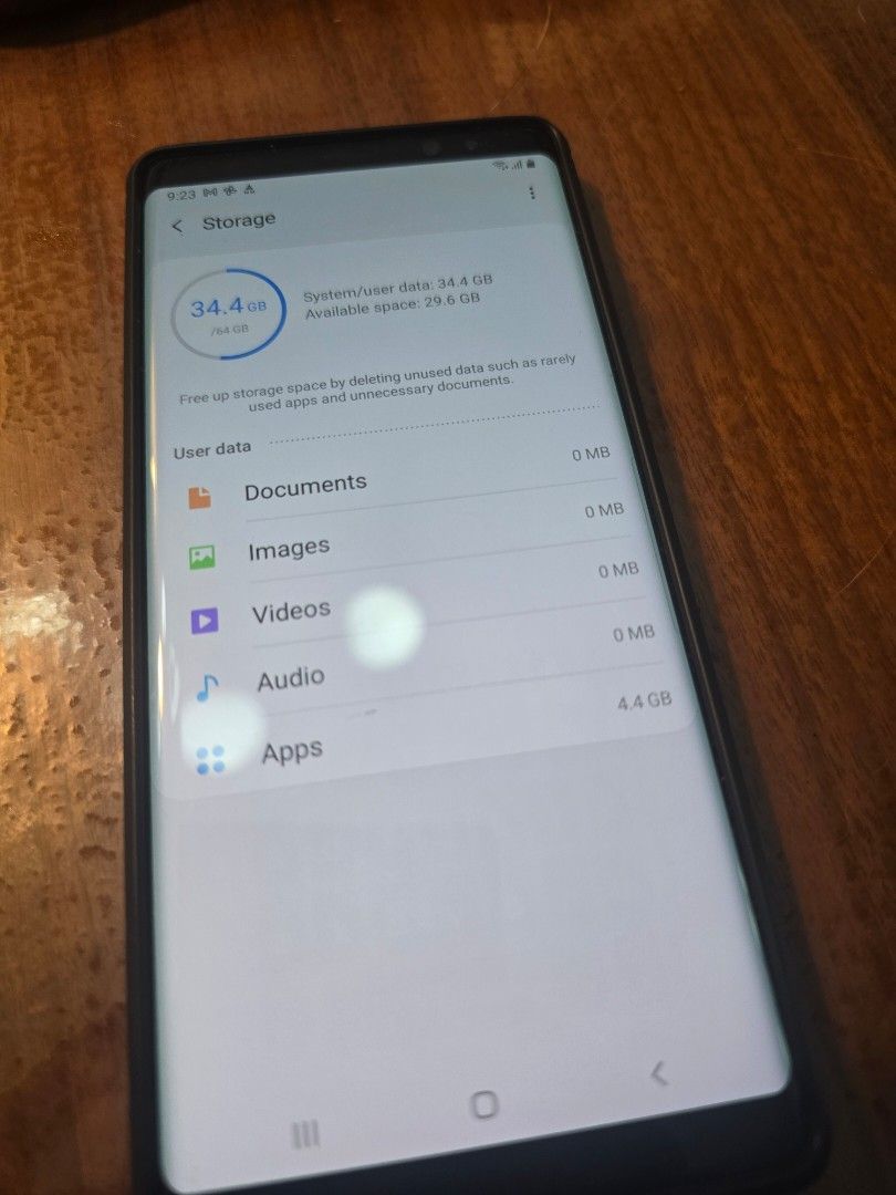 SAMSUNG Galaxy Note 8 //C10 (Category: Samsung) located in San Juan City. Submitted by YardSaleSanJuan (Listing ID 1440132922, Image 3). Description: Well kept, super A condition Galaxy Note 8 with Stylus. excellent for quick note taking and drawing on the go. makes a good spare phone or kids phone with 64GB Storage, 6GB ram no issues, never repaired no cracks on screen. comes with spigen case no charger, no box. RFS: moving out, everything must 