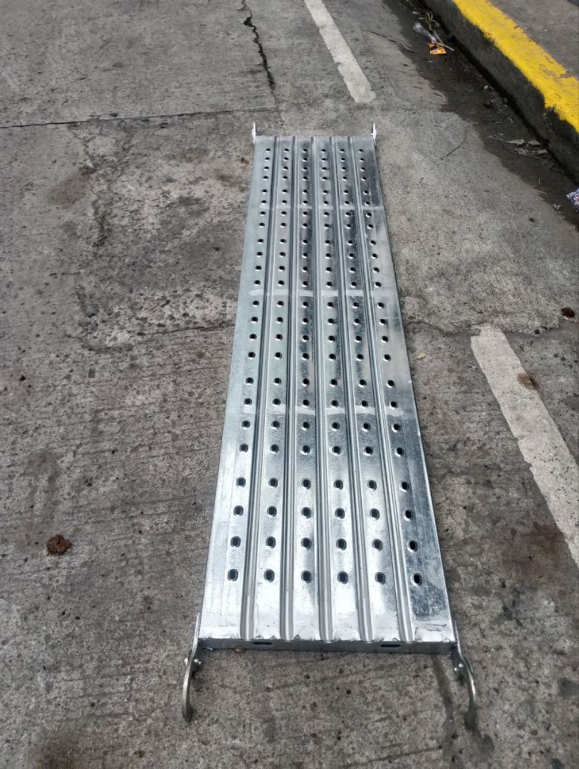Scaffolding Platform Catwalk Specs: 40cm x 1.8m (Category: Everything Else Others) located in Manila. Submitted by joeyroque09 (Listing ID 1440047724, Image 2). Description: Scaffolding Platform Catwalk Specs: 40cm x 1.8m Price: 1100.