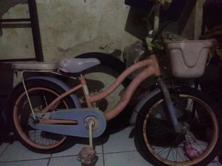 (Kategori: ) berada di . Dikirim oleh silvercloud.9c760a (ID iklan 1440118103, Gambar 1). Deskripsi: .