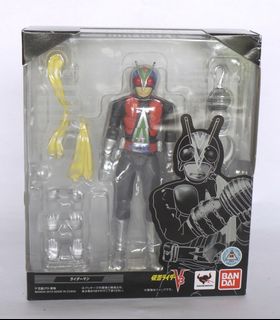 BANDAI S.H.Figuarts 仮面ライダー 萬代Bandai s.h.figuarts 波巴費特完成品可動人偶[B-5069793], 興趣及