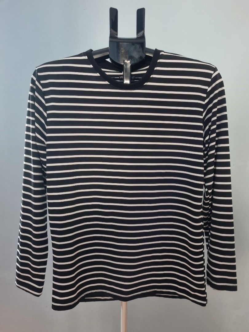 Striped Long Sleeve Shirt (Category: Longsleeves) located in Las Pinas. Submitted by homedispatch (Listing ID 1439994774, Image 2). Description: Product No. 135 Product: BnW stripes Condition: Lightly used Price: ₽200 Size: Large (fits medium) Dimensions (approx. when laid flat): • Length: 26.5" • Shoulders: 16.5" • Underarm: 8.5" • Arm length: 22.5" • Width: 18.5" RfS: Decluttering *Model photos are digitally generated for styling/fit reference 