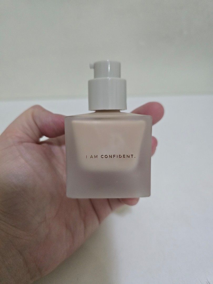 Strokes Soft Veil Filter Foundation (Category: Makeup) located in Santa Rosa. Submitted by analynlacson (Listing ID 1440063503, Image 3). Description: Shade: Fair Neutral RFS: not my shade .