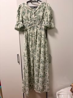 (Category: ) located in . Submitted by defodaffodils (Listing ID 1440016680, Image 1). Description: .