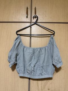 (Category: ) located in . Submitted by shaks_closet (Listing ID 1440112241, Image 1). Description: .