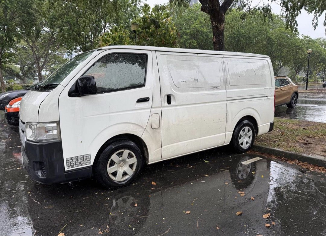 (Category: ) located in . Submitted by rentique.autos (Listing ID 1440114456, Image 1). Description: .