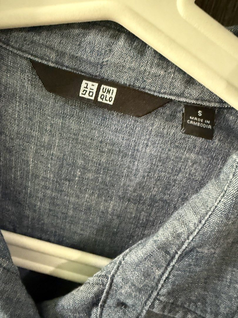 Uniqlo Denim Dress (Category: Dresses) located in Manila. Submitted by lynnchamp (Listing ID 1440118332, Image 2). Description: Used twice then stored..