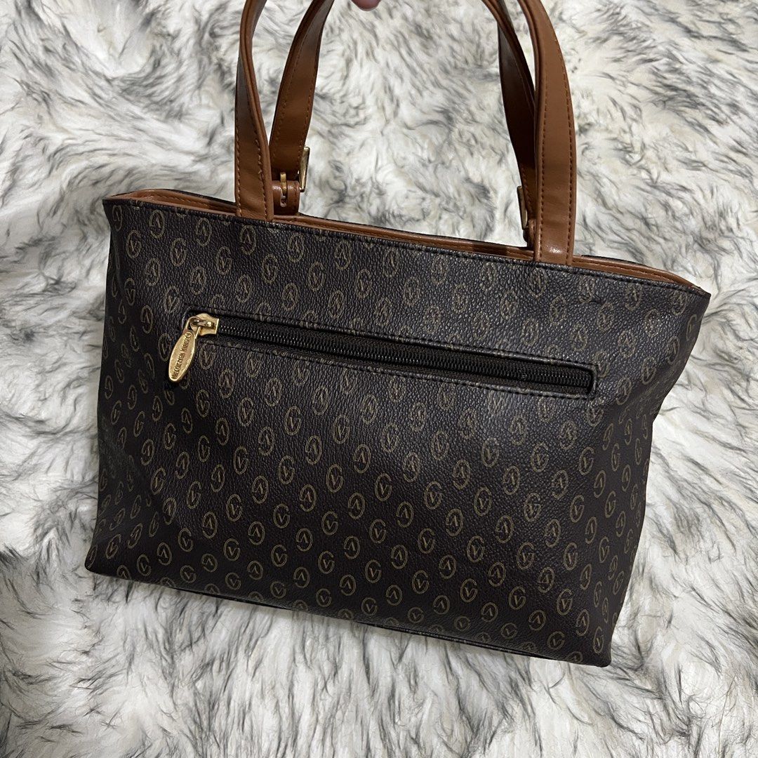 Valentino Garavani Monogram Tote Bag (Category: Luxury Bags & Wallets) located in Davao. Submitted by justin_sells (Listing ID 1440028651, Image 2). Description: Valentino Garavani Handbag -vintage, preloved, good condi -monogram .