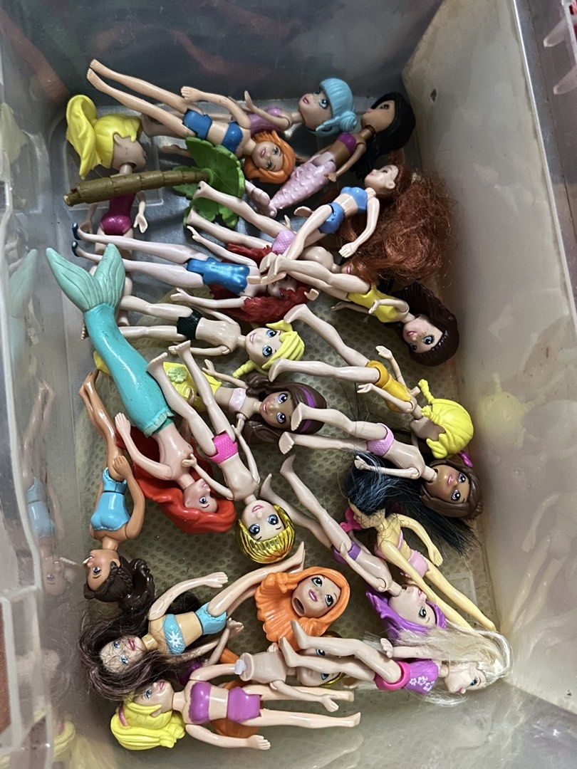 vintage Polly Pocket Dolls (Category: Kids Toys) located in General Santos City (Dadiangas). Submitted by toysville888 (Listing ID 1440138736, Image 1). Description: 100 pesos each .