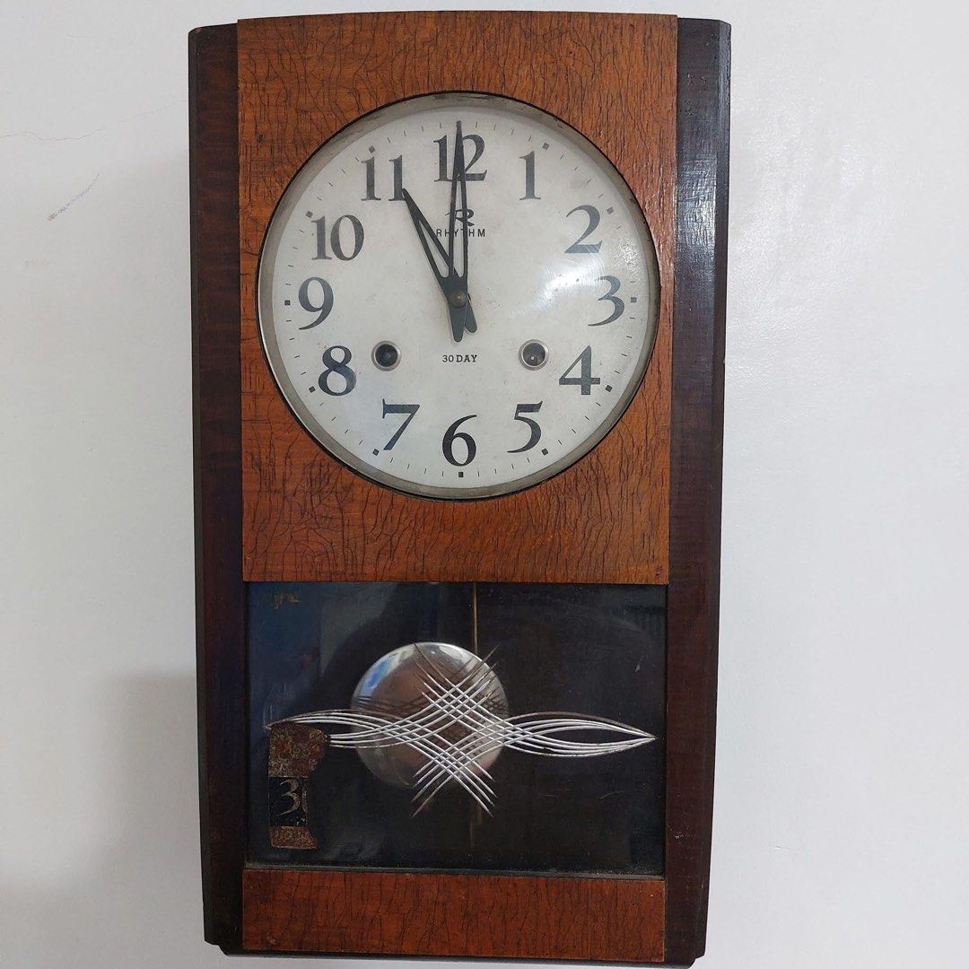 Vintage Rythm Mechanical Wall Clock (Category: Clocks) located in Manila. Submitted by kitares (Listing ID 1440027486, Image 1). Description: .