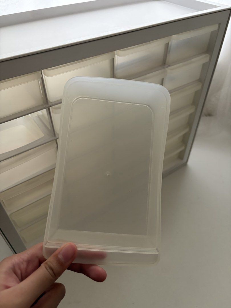 White 24-Drawer Storage Organizer Cabinet (Category: Storage Boxes & Baskets) located in Cainta. Submitted by desbarroga (Listing ID 1440119892, Image 3). Description: rfs: decluttering amazon iris 24 drawer best for small items (stationery, make up, anik anik) ✨ 2000 orig price 2400 MOP: Maya, Maribank, BDO, BPI, Gcash MOD: Lalamove / grab from Cainta - White 24 drawer storage cabinet - semi Transparent drawers for easy content identification - 