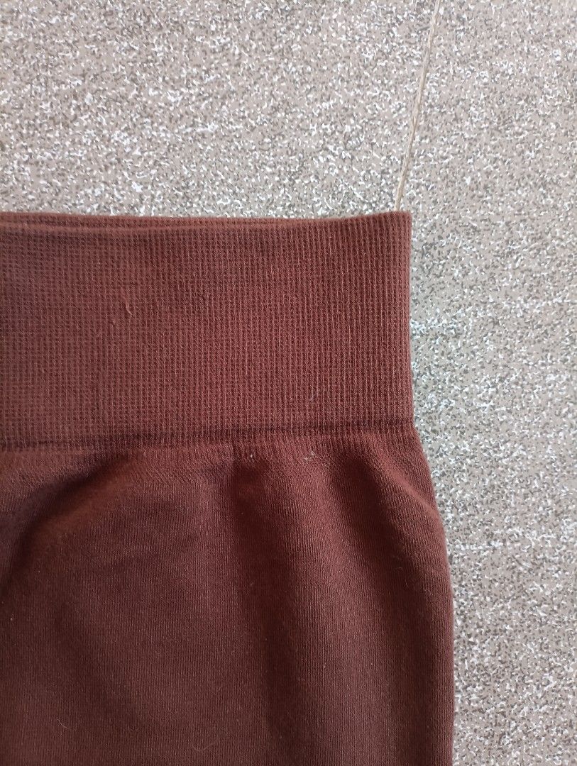 Women Leggings (Category: Other Bottoms) located in Banga. Submitted by princess.declutter (Listing ID 1439993169, Image 2). Description: Waist: 30cm stretchable Length: 89cm COD (Cash On Delivery) Supported via Enstack Ph.