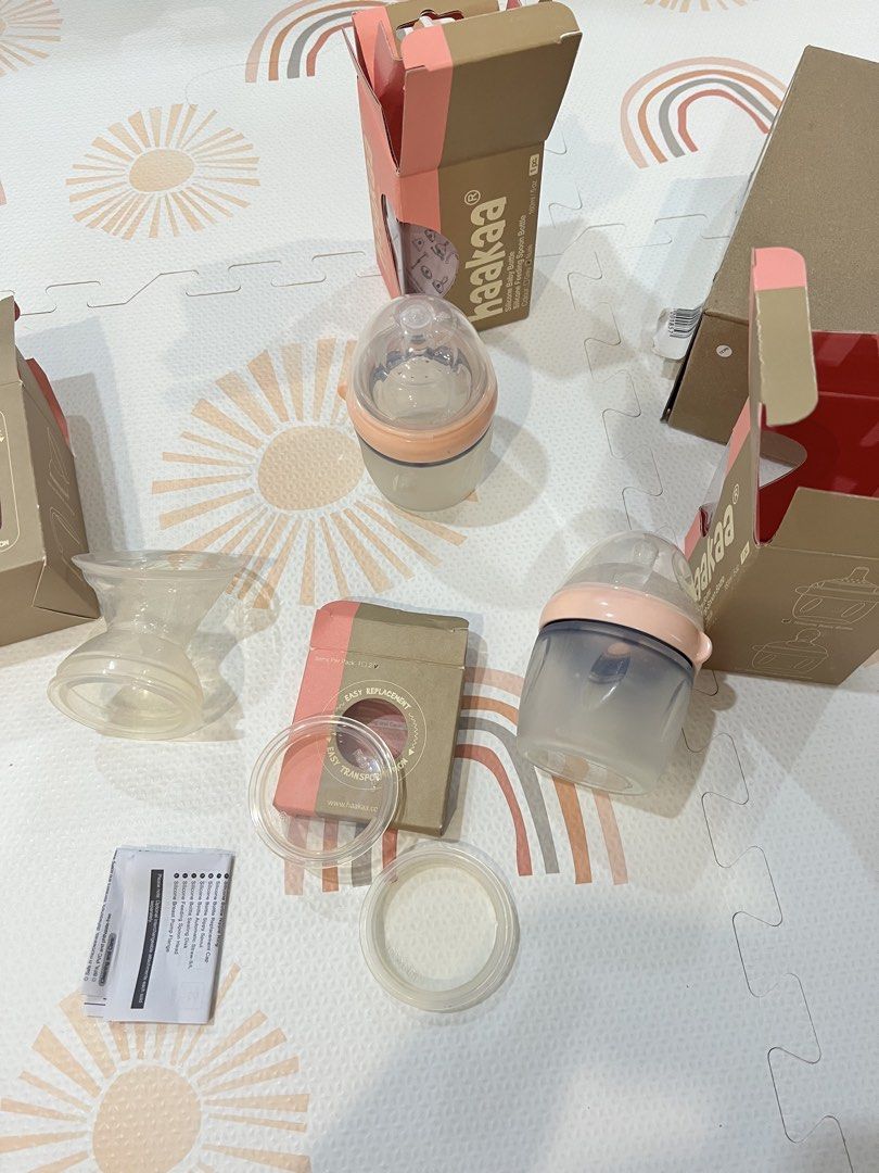 Worth 4k HAAKAA GEN 2 silicone breast pump set (Category: Breastfeeding & Bottle Feeding) located in Batangas. Submitted by lexie25 (Listing ID 1440056421, Image 2). Description: Haakaa Gen 2 Silicone Breast Pump Set Like new barely used RFS: extra Yours for 2800 only -Reservation until within the day MAX to pay only or sold to others. NOTE: This is also posted in other groups -SHIPPING WORLDWIDE c/o buyer FOR METRO MANILA and VISMIN BUYERS: >LBC