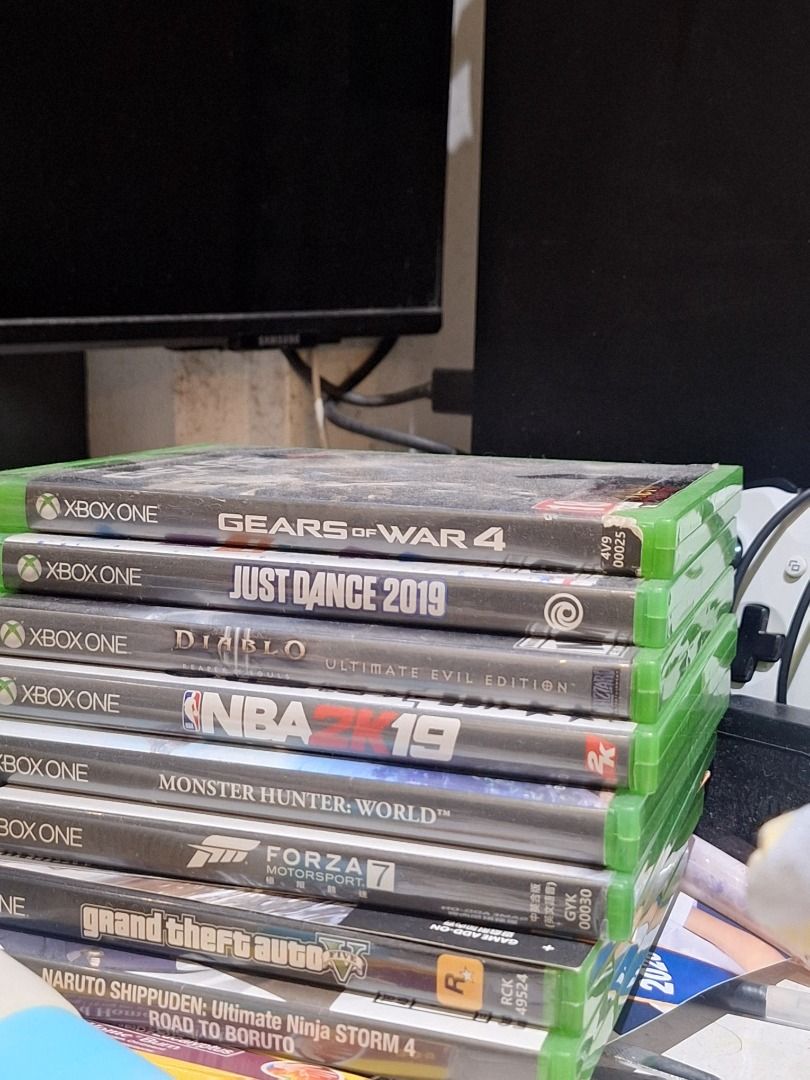 Xbox One S Console with Controller (Category: Controllers) located in Quezon City. Submitted by camille_cr (Listing ID 1440193756, Image 2). Description: - White Xbox One S Console - Includes White Xbox Controller - Reliable for casual or serious gamers - Perfect gaming option Slightly negotiable. RFS: Will upgrade to PS5.