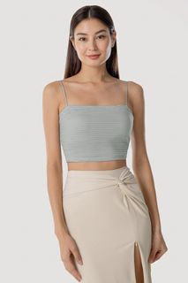 (Category: ) located in . Submitted by clearourcloset (Listing ID 1440001497, Image 1). Description: .
