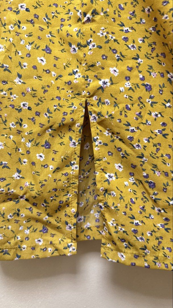 Zanzea floral dress (Category: Dresses) located in Manila. Submitted by a_raine (Listing ID 1440127237, Image 3). Description: brand new, only needs ironing size S-L, fits well on L 📍marilao area.