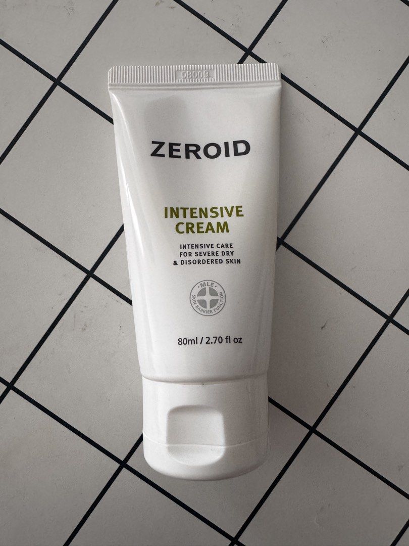 Zeroid Intensive Cream for Severe Dry & Disordered Skin (Category: Face Care) located in Antipolo. Submitted by msegoods (Listing ID 1439999222, Image 1). Description: -Bought in March 2026 -Used for a week only (Not a good match for me causes breakouts) -Expiration Date: April 1, 2028 (Check photo).