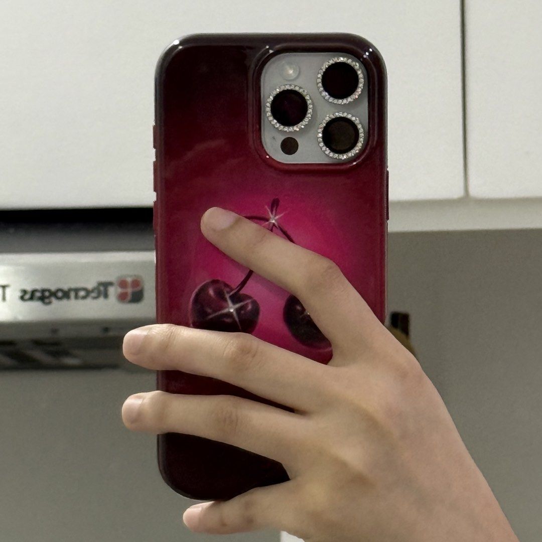 16 Pro Max | VELVET CAVIAR Black Cherry Crystal iPhone Case (Category: Cases & Sleeves) located in Dagupan City. Submitted by why_m (Listing ID 1440208797, Image 2). Description: 📌 Authentic - bought in the US (see last pic) - For iPhone 16 Pro Max - Crystals intact - No issues, no scratches - Used twice - MagSafe compatible RFS: Upgraded.