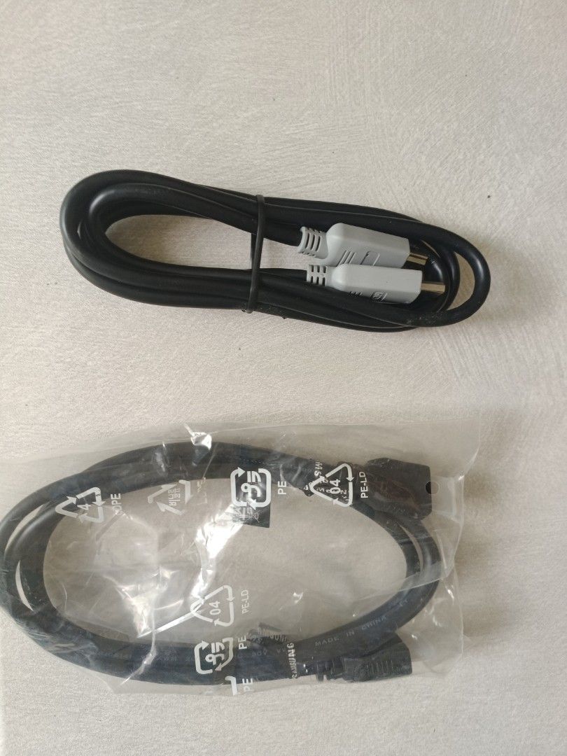 2x HDMI Cables465608631344834560