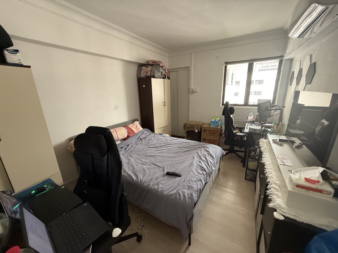 (Category: ) located in . Submitted by elprofgg (Listing ID 1440225614, Image 1). Description: .