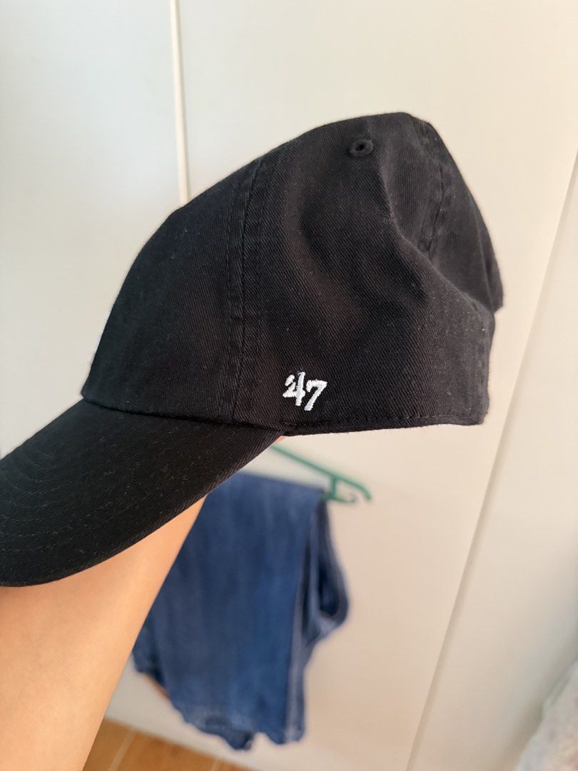 47 Brand LA Dodgers Baseball Cap Black OSFA (Category: Caps & Hats) located in Tuguegarao City. Submitted by purrposeph (Listing ID 1440227858, Image 2). Description: - Fit: Adjustable strap for a comfortable fit - Size: One Size Fits All (OSFA).