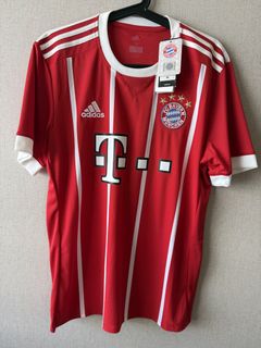 (Category: ) located in . Submitted by footballkitman (Listing ID 1440195676, Image 1). Description: .