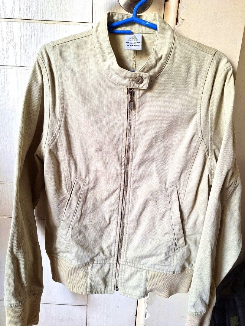 Adidas Beige Zip Jacket, Size S, Shoulder 14in (Category: Coats, Jackets and Outerwear) located in Pasig City. Submitted by brocolli888 (Listing ID 1440288924, Image 1). Description: Adidas Beige Zip Jacket, Size S, Shoulder 14in.