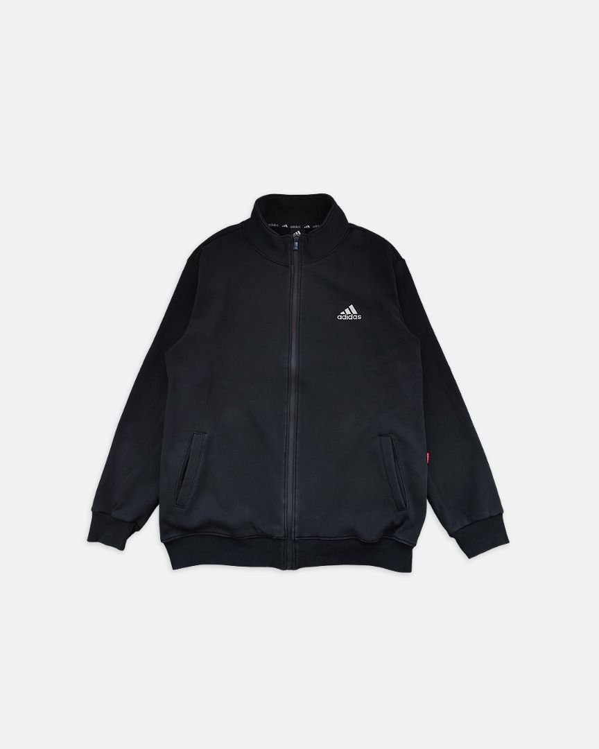 ADIDAS BLACK FULL-ZIP JACKET (Category: Coats, Jackets and Outerwear) located in Naga. Submitted by vision.zeroarchive (Listing ID 1440213441, Image 1). Description: 🔸 Tag Size: XL 📏 Length: 27.5 in | Width: 21.5 in ✨ Condition: 9/10 📝 Notes: Shows a clean, natural tonal fade along the edges and seams, adding to its archival character ━━━━━━━━━━━━━━━━━━ 💰 MINE: ₱349 ⚡ Excludes shipping fee (+SF) ━━━━━━━━━━━━━━━━━━ ⚠️ QUICK NOTES: • Manage you