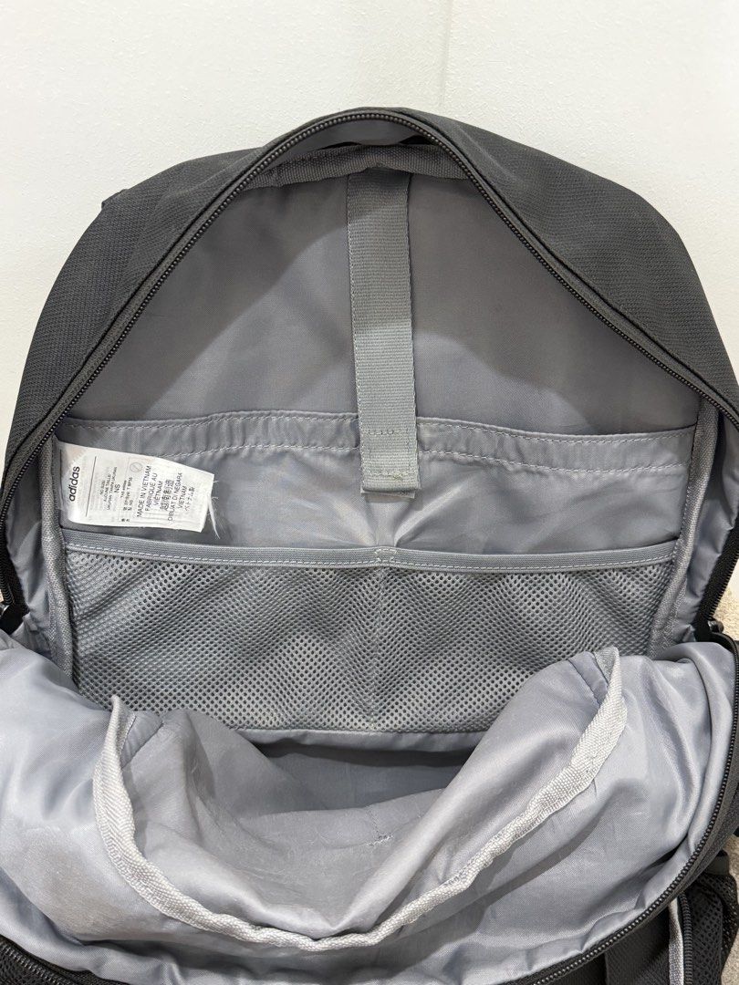 Adidas EP/SYST Team Backpack 35L (Category: Backpacks) located in Davao. Submitted by rmanrey26 (Listing ID 1440361469, Image 3). Description: Adidas EP/SYST Team Backpack 35L ₱2,000 + SF Condition: Good, slight sign of usage in the back mesh. Bought for SRP ₱3,800 at Toby’s Sports..