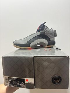 (Category: ) located in . Submitted by mostly_sneakers (Listing ID 1440345532, Image 1). Description: .