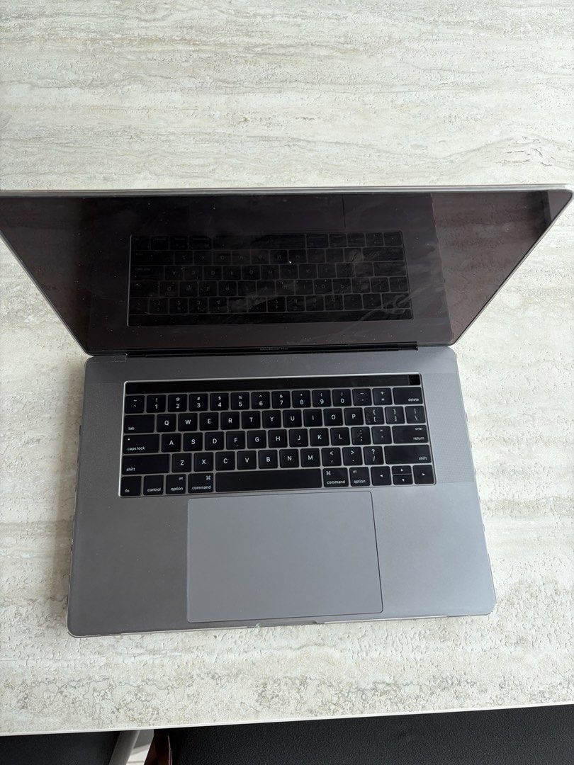 Apple MacBook Pro 15-inch 2016 Intel Core i7465749344801925120